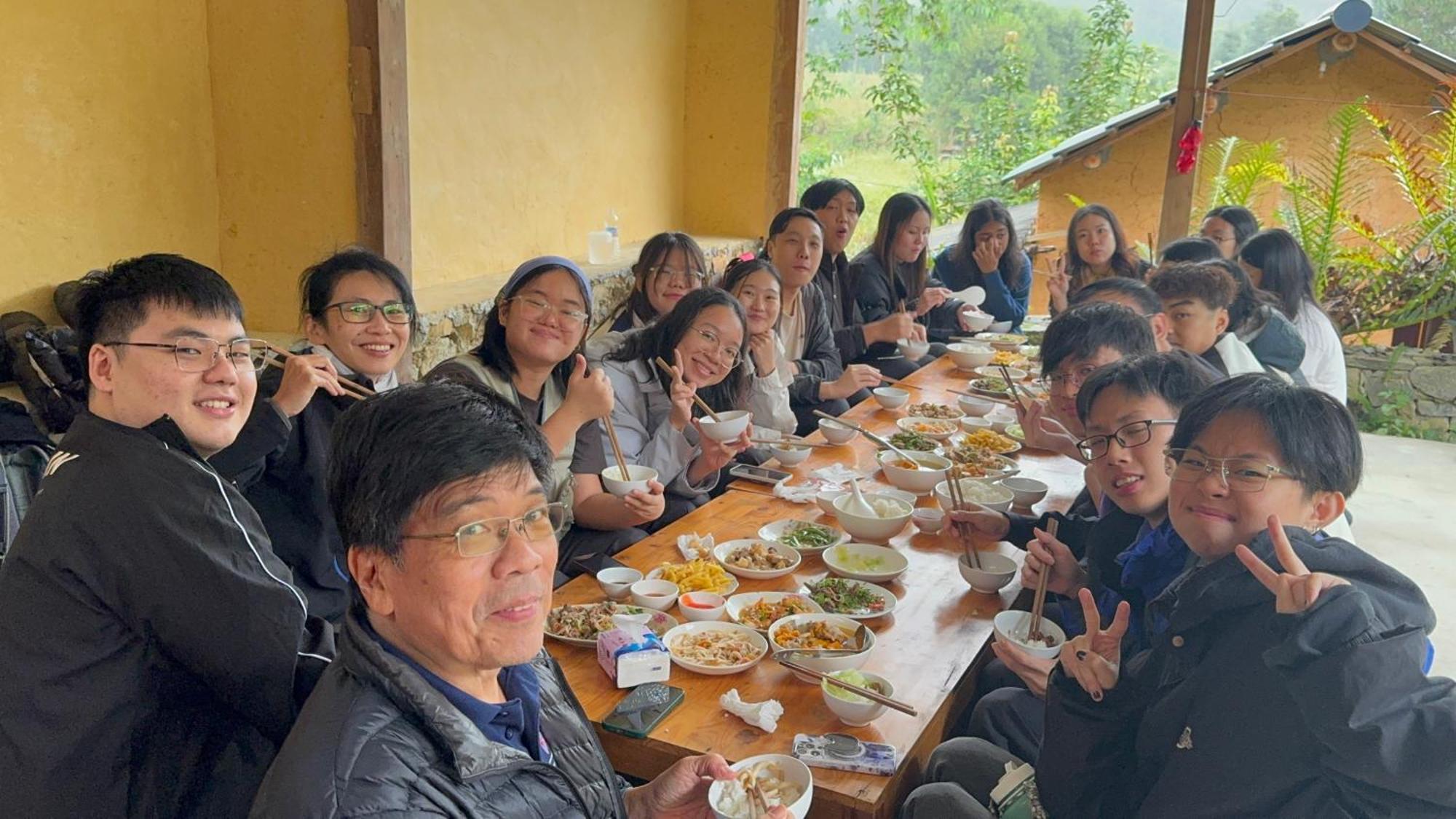 Ly Danh Homestay Quan Ba Buitenkant foto